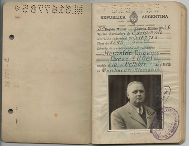 Passport: Oscar Zuegel