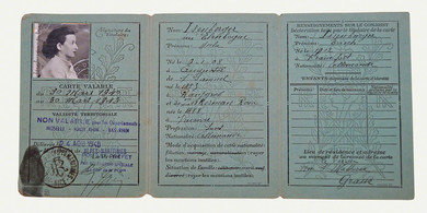 Passport of Jula Isenburger (1943)